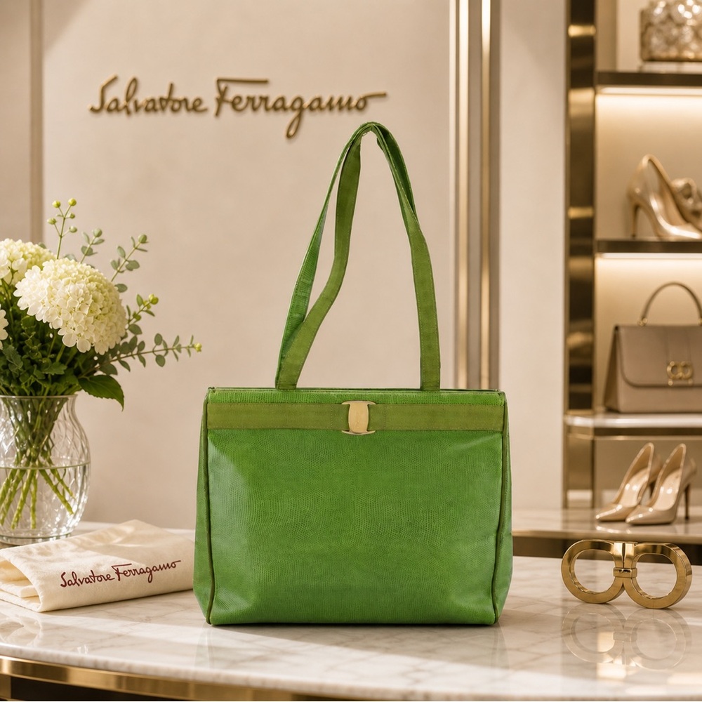 Salvatore Ferragamo Tote Bag Vala embossed green leather bag